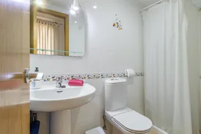 Appartement \"Edificio Menorca\", proche de la mer, avec piscine partagée et Wi-Fi. Animaux admis. - Image 5