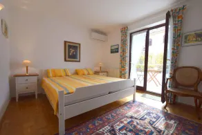Studio with balcony and internet - Image 4