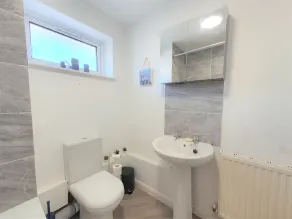 Thesiger 4 (2 beds) - Image 5