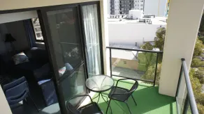 Perth Central Apartment - Image 4