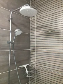 House - Image 3