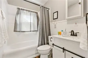 Apartments in the Heart of Canton - Image 5