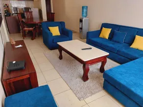 Lux Suites Greatwall Gardens Apartments - Image 5