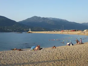 di fronte al mare - spiagge sabbiose - innumerevoli calette nelle vicinanze - Image 2