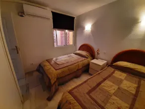 Luxury 2 Bed Apt Freeview Tv Wi - Image 5