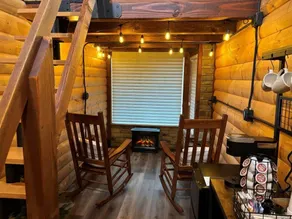 Cozy Loft Cabin - Image 3