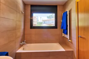 Casa di lusso con piscina privata - Image 3