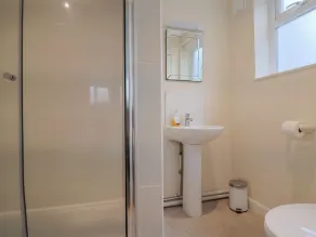THE ORCHARD COUNTRY HOUSE, pet friendly, with open fire in Lyme Regis - Image 4