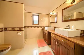 Villa Maria - Image 3