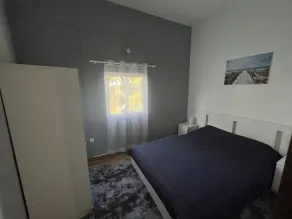 Yellow House - Image 5