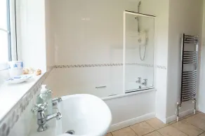 Minffordd Cottage, Moelfre - Image 3
