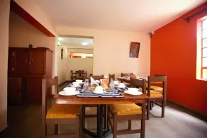 Everest House Hotel - Image 5