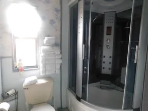 Hjemme er et hus væk fra skoven - Image 5