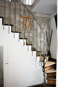 Zen room with adjoining mezzanine - Image 2