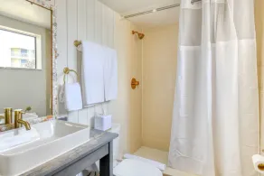 Ocean Villas 008 - Image 4