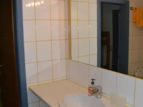 Apartment - Image 4