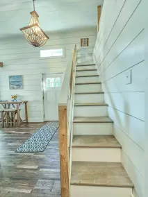 Cozy Cottage on Lake Sebasticook - Image 2