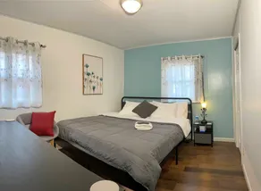 *King bed/3bds house Near Naval Base & 6Flags* - Image 5