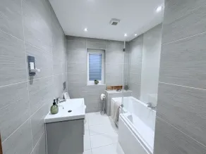 Luxury House - Sleeps 6 - near Nec Parking - Image 2