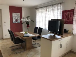 Apartment (80 sqm) on the first floor with 2 bedrooms and bathroom - Image 5