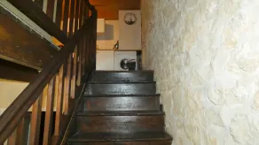 Elegant & Romantic Cottage In A Village Situated Between Two Busy Market Towns - Image 2
