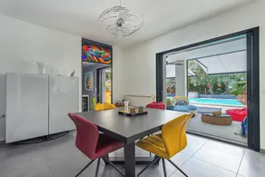 CONTEMPORARY ARCHITECT Terrasse Swimmingpool von ruhigen Oliven- - Image 4