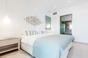 Villa Aquarius: Luxury 6-bedroom villa, sea view, 400m from the beach - Image 4