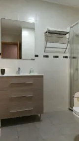 Cozy Central Apartment in Valencia + WiFi + Netflix. - Image 2
