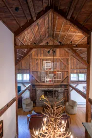 Mad House Rentals 10 Bedroom Lodge by RedAwning - Image 2