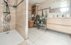 Stunning Home In Bucquoy With Wifi - Image 4