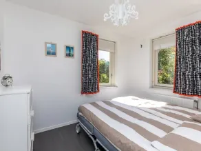 The beautiful, tranquil corner location, surrounded by green landscape and with electrical patio cov - Image 5