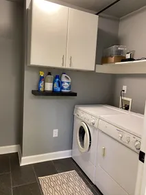Center of Downtown- Upscale 1Br/1Ba with patio & private entrance - Image 2