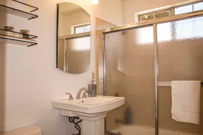 Vacation Home Close to Disneyland and More! - Image 2