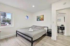 2918 Unit 2 - Image 5