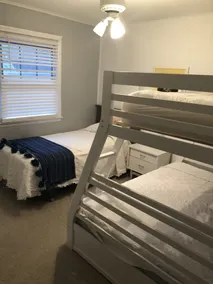 Simple Family Beach house: one floor & steps to ocean.  V. close beach location - Image 5