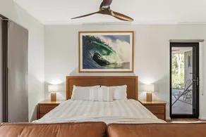 Nestled amongst the leafy trees, Gum Nuts a very Australian styled simple but sophisticated property - Image 2