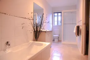 Ljusa Deluxe Boende Lyx för Par - Image 5