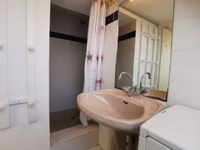 Carnac T2 cosy avec balcon, animaux admis, parking privé - Image 2