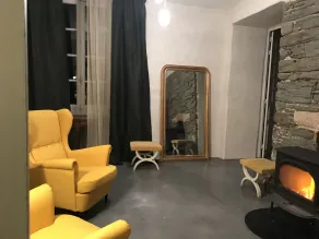 Stor fastighet på landsbygden, njut av frid och grönska. - Image 5