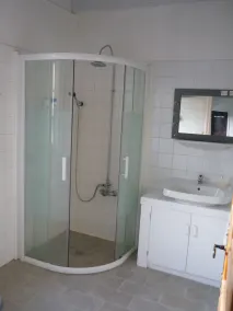 Charmantes renoviertes Haus 2017 Klasse 3 * mit schönem Garten und Fluss Beaume 3 km - Image 3