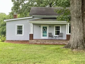 Hele hjemmet, stille pastorale omgivelser, 2 miles fra Liberty University Campus - Image 3