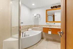 Star Studio | located at the Condado Lagoon Villas building in Condado - Image 2