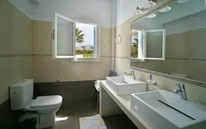 Beautiful villa Eden with pool, a few minutes' walk from amazing beach - Image 2