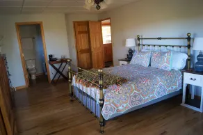 Tranquil Retreat w/ New River and Mountain Views! River Access, Hiking - Image 4