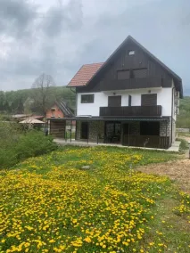 Guesthouse Family Bosnic - Double Room with Balcony - 3 - Image 4
