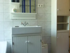 Katharina (Burkhart) - Apartamento, ducha y baño, aseo, 3 dormitorios - Image 3