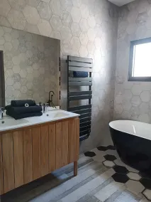 Quiet villa, 12 minutes from Lac de Saint-Cassien - Image 2