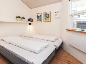 Luring Holiday Home in Poljana With Sea Nearby - Image 3