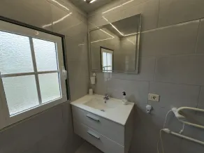 Super tyst finca med utsikt över havet och bergen - Image 4