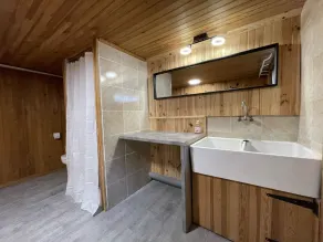 House sleeps 21, heated indoor pool, Padel 3mn away, 1h from Paris - Image 4